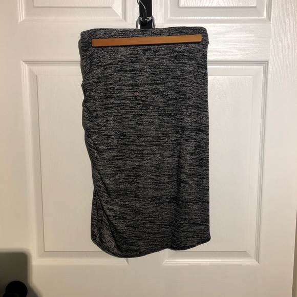 Wilfred from Aritzia Skirt size: M - Picture 2 of 3